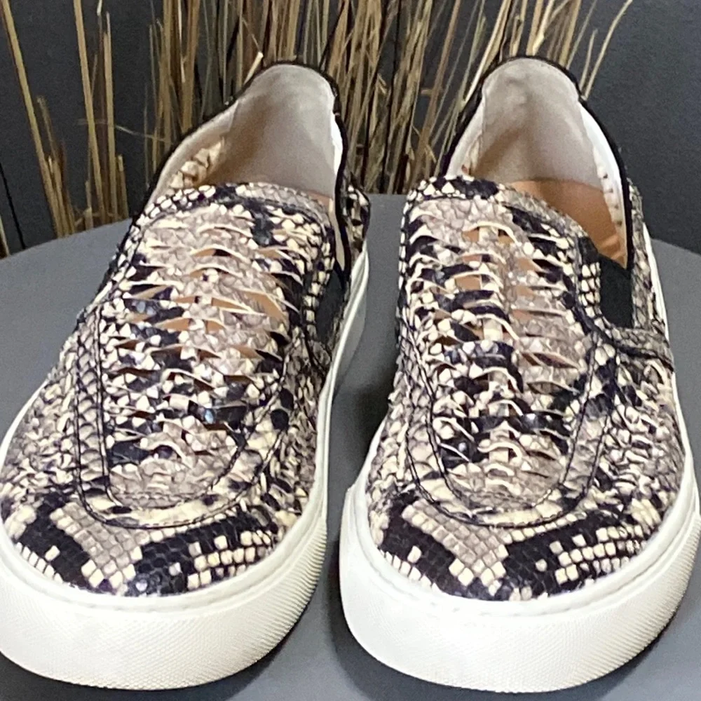 Tory Burch Huaraches slip on sneakers